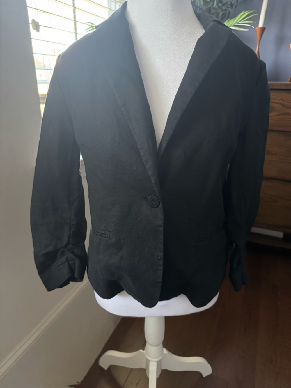 Neiman Marcus Black Single-Button Blazer